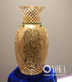 金花瓶
